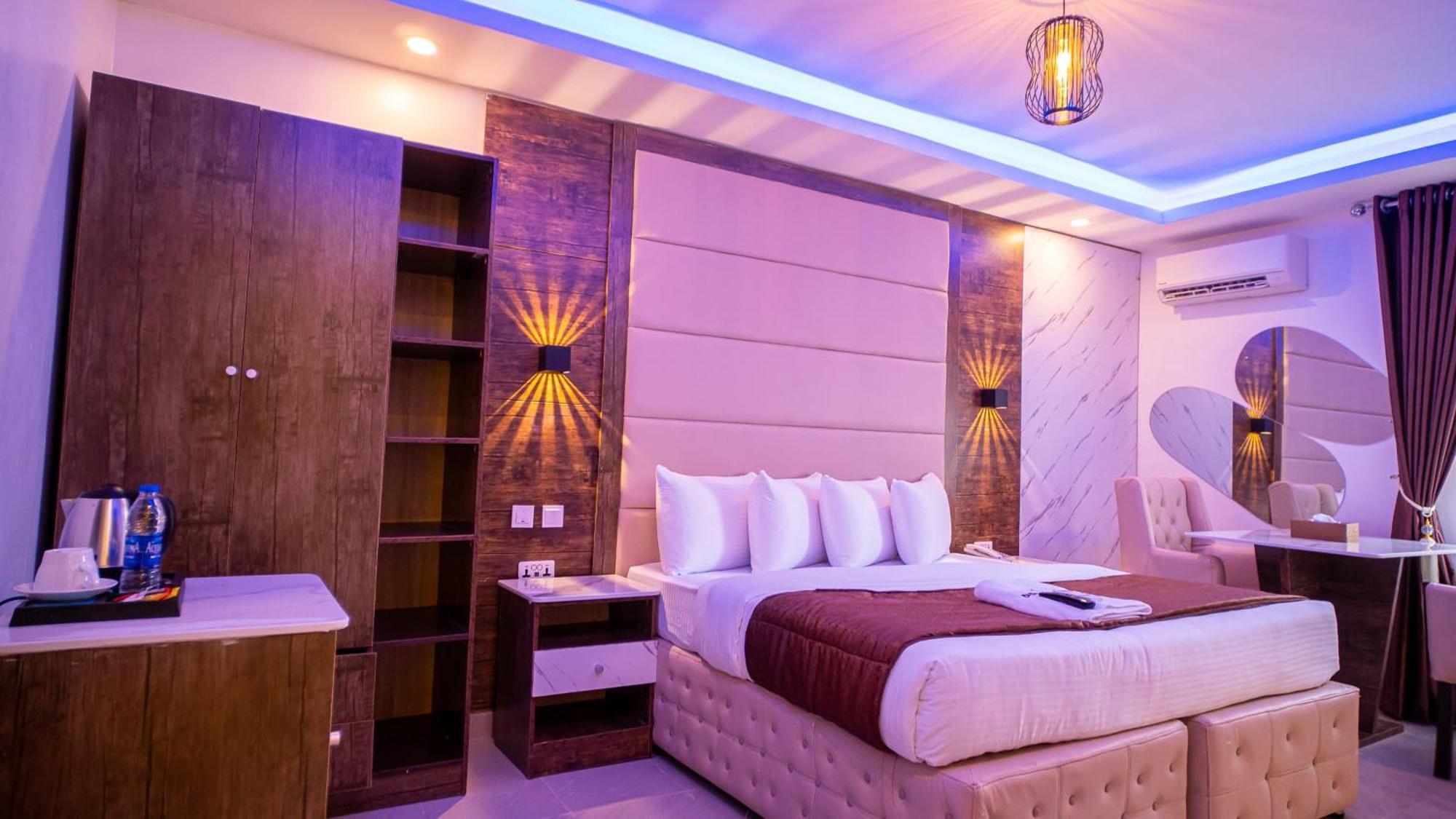 Presken Hotels Ikoyi Lagos Exterior photo